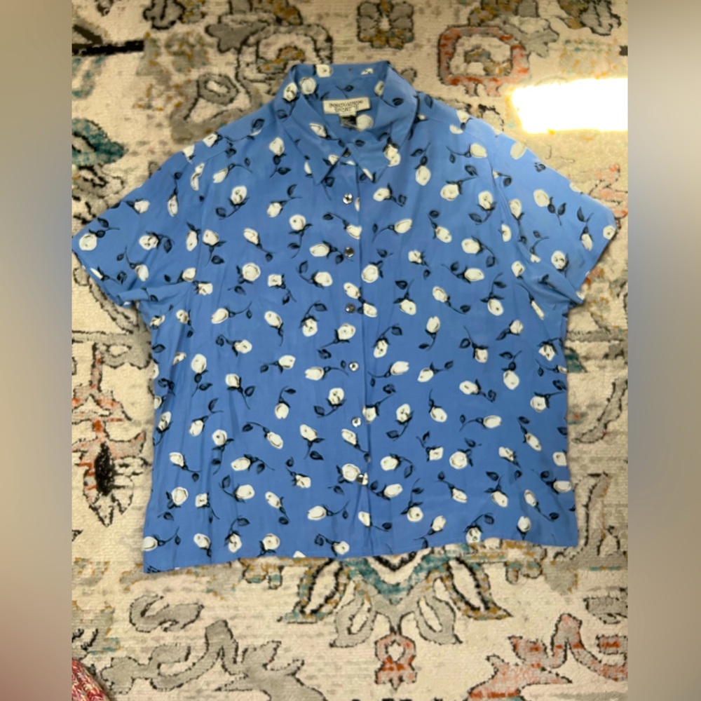 Vintage Innovation Sport Floral Short Sleeved Blouse